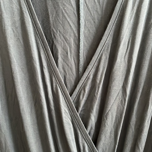 Romper - Picture 3 of 5